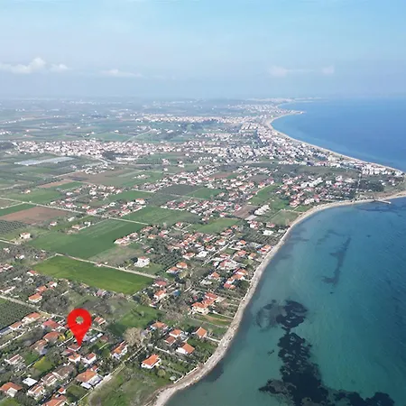 Estrellita Holiday home Nea Plagia